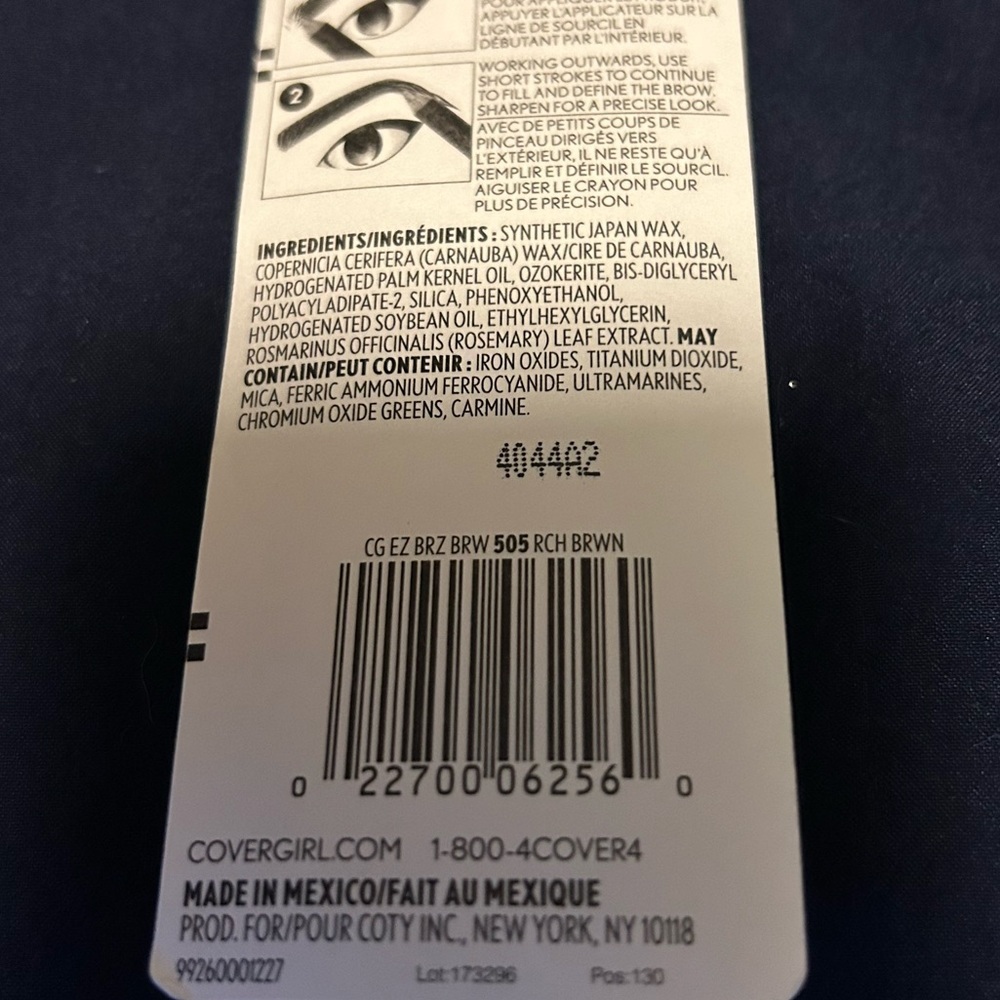 Covergirl Makeup set NWT - Picture 11 of 13